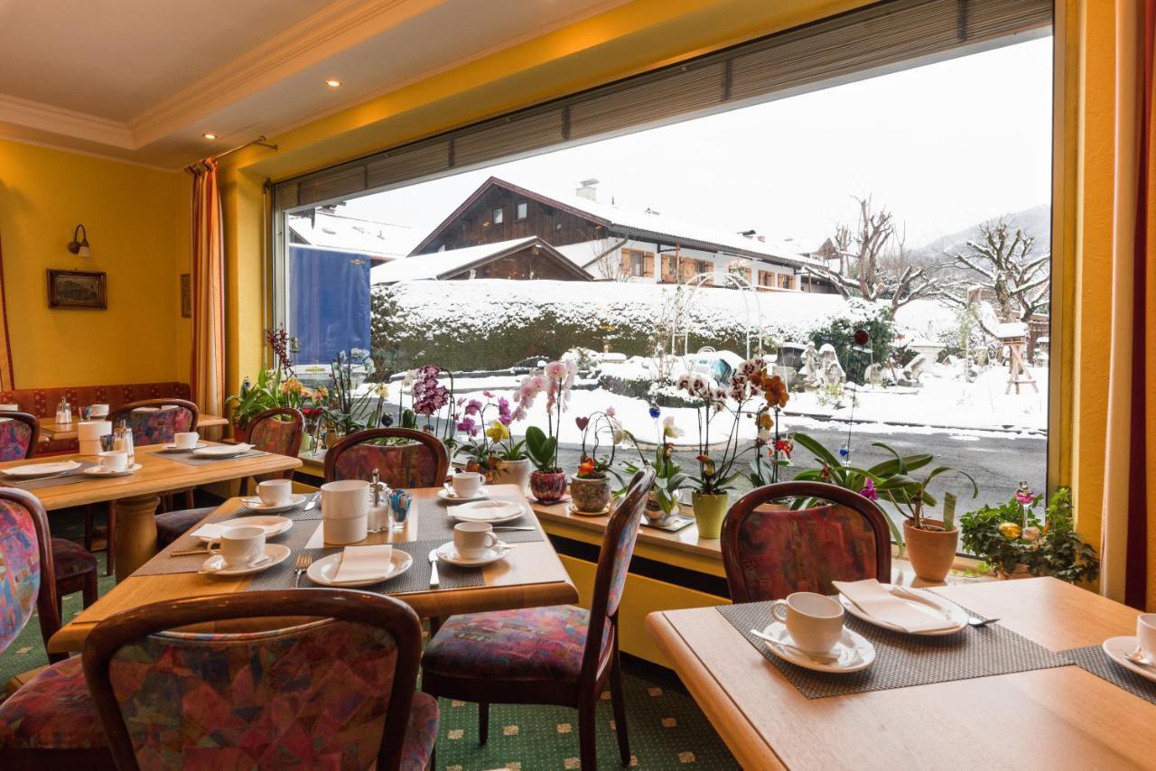 Hotel Garni Almenrausch Und Edelweiss Гармиш-Партенкирхен Экстерьер фото